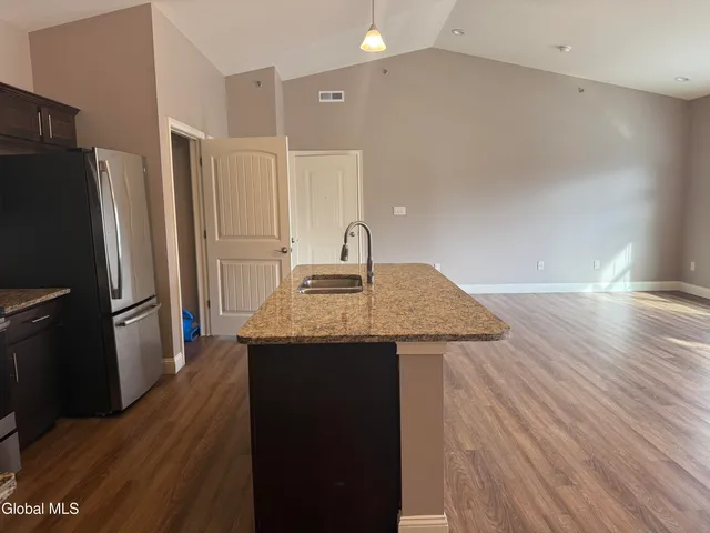 $2,450 | 48 Bavarian Way, Unit 125, Altamont, NY 12009