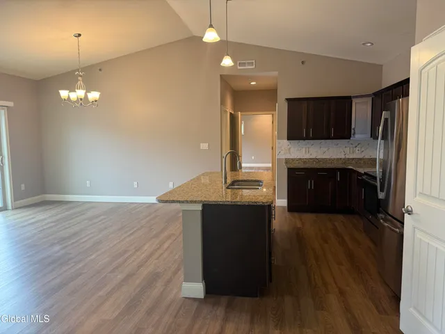 $2,450 | 48 Bavarian Way, Unit 125, Altamont, NY 12009