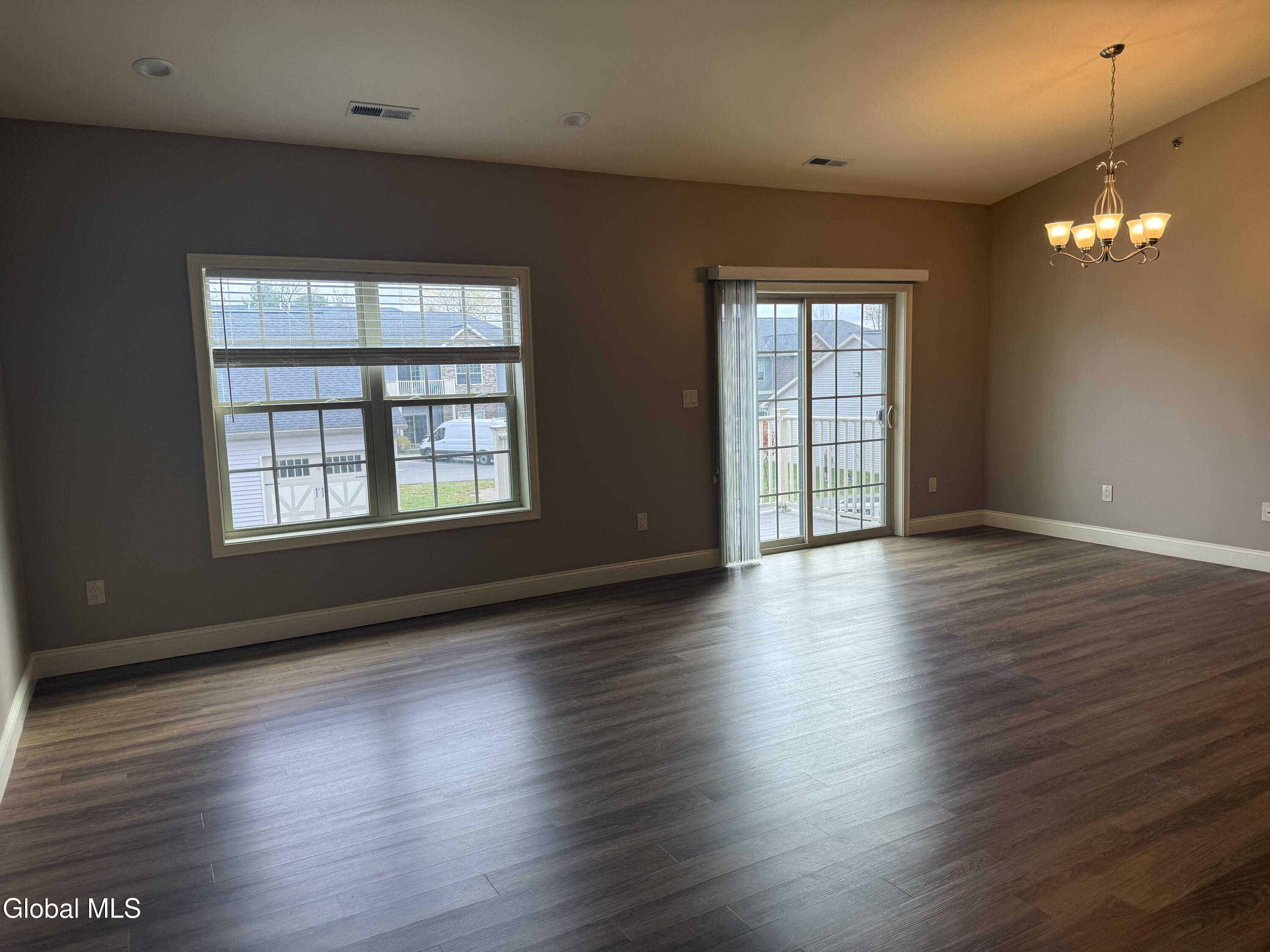 48 Bavarian Way, Unit 125 Altamont, NY 12009 - Photo 9 of 46 IMG_8443