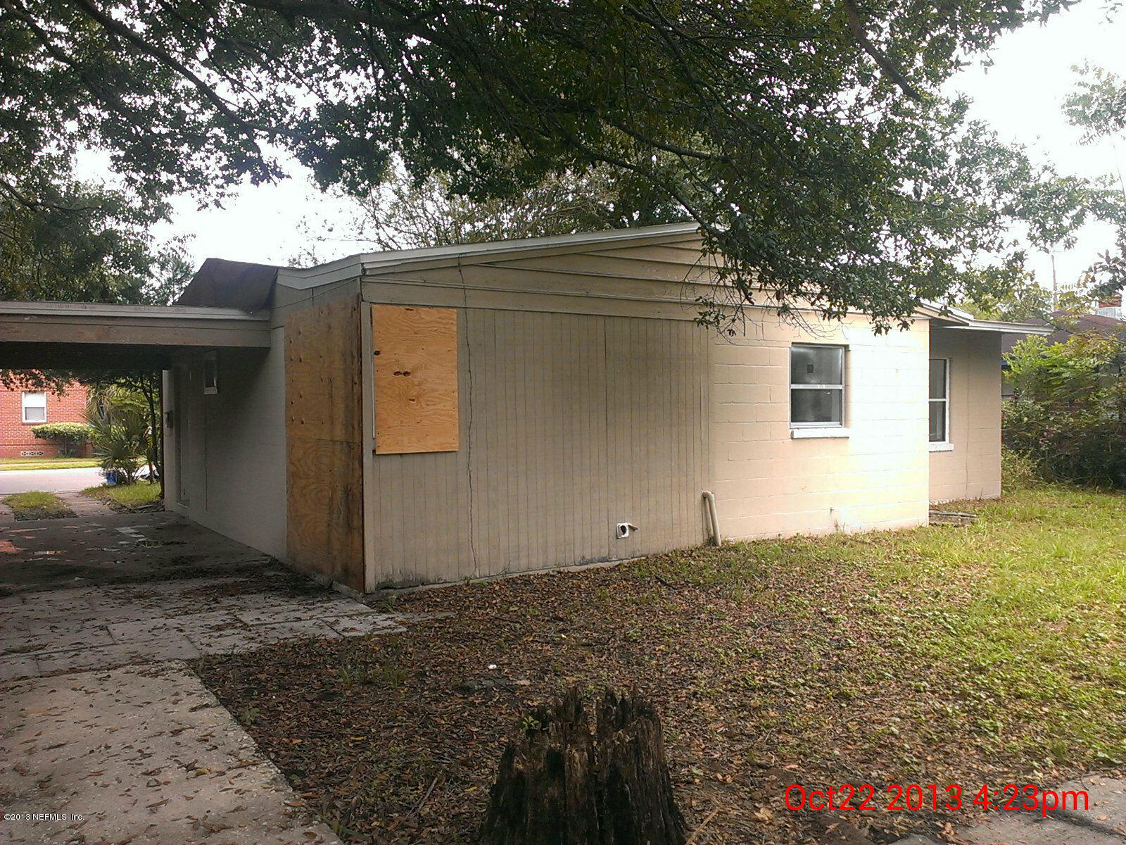 2158 Spring Park Road Jacksonville, FL 32207 - Photo 13 of 15 Back