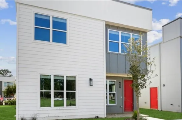 $1,649 | 13588 Ella Boulevard, Unit 4801, Houston, TX 77067