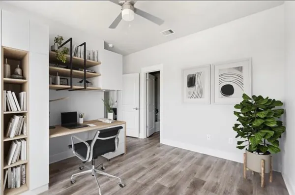 $1,795 | 13588 Ella Boulevard, Unit 4801, Houston, TX 77067