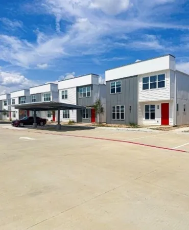 $1,649 | 13588 Ella Boulevard, Unit 4801, Houston, TX 77067
