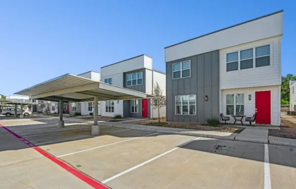 $1,649 | 13588 Ella Boulevard, Unit 4801, Houston, TX 77067
