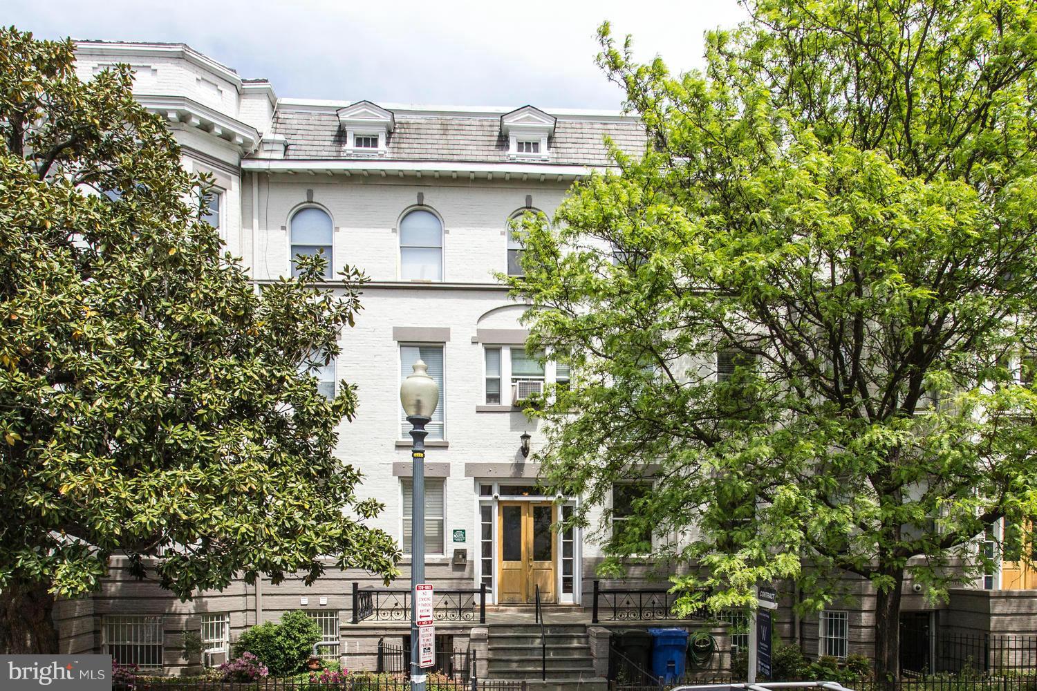 Exterior (Front)