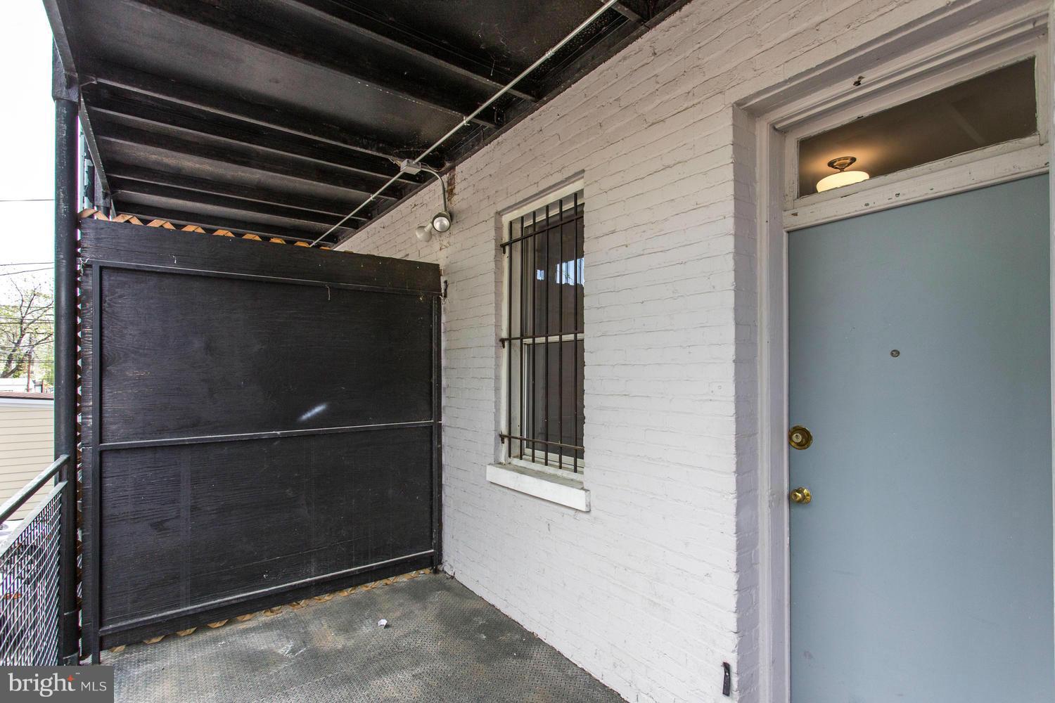 1523 Park Road Northwest, Unit 101 Washington, DC 20010 - Photo 13 of 13 Exterior (Rear)