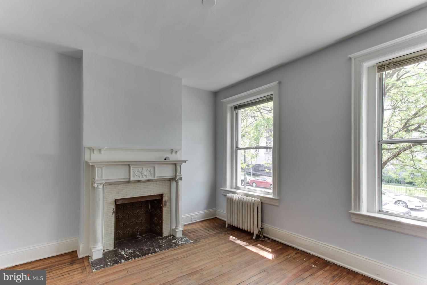 1523 Park Road Northwest, Unit 101 Washington, DC 20010 - Photo 8 of 13 Bedroom 1