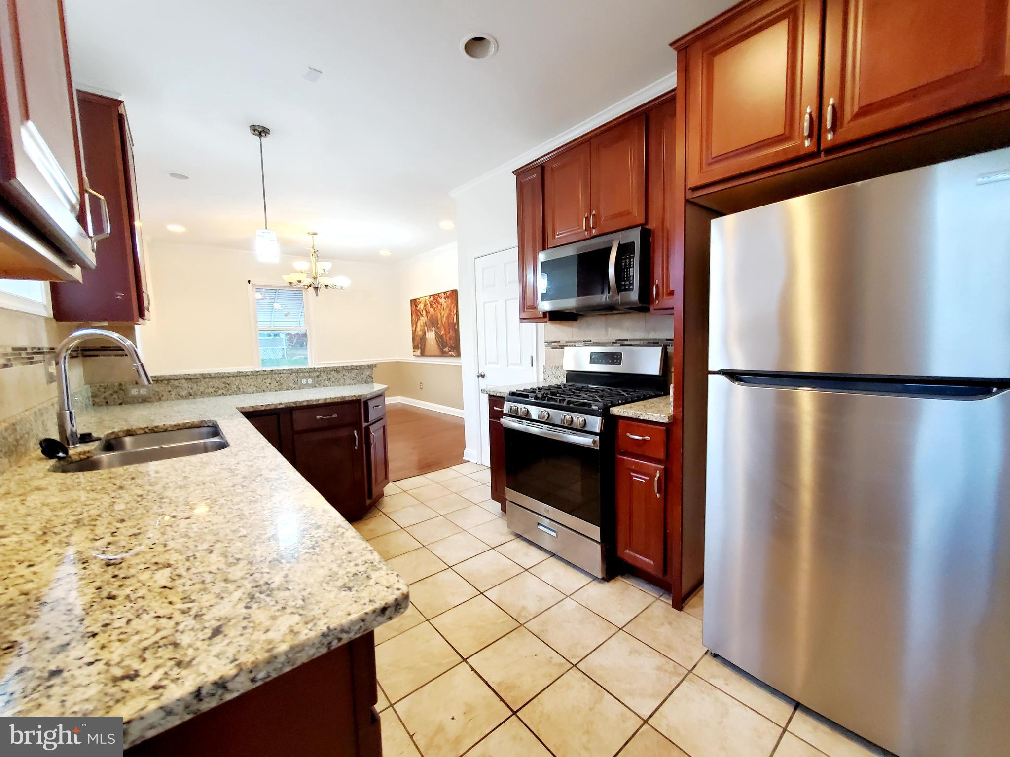 3502 Dennlyn Road Baltimore, MD 21215 - Photo 12 of 38 Gallery Image 12