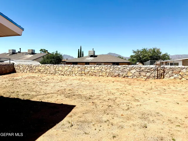 $164,800 | 10801 Rhyolite Drive, El Paso, TX 79924
