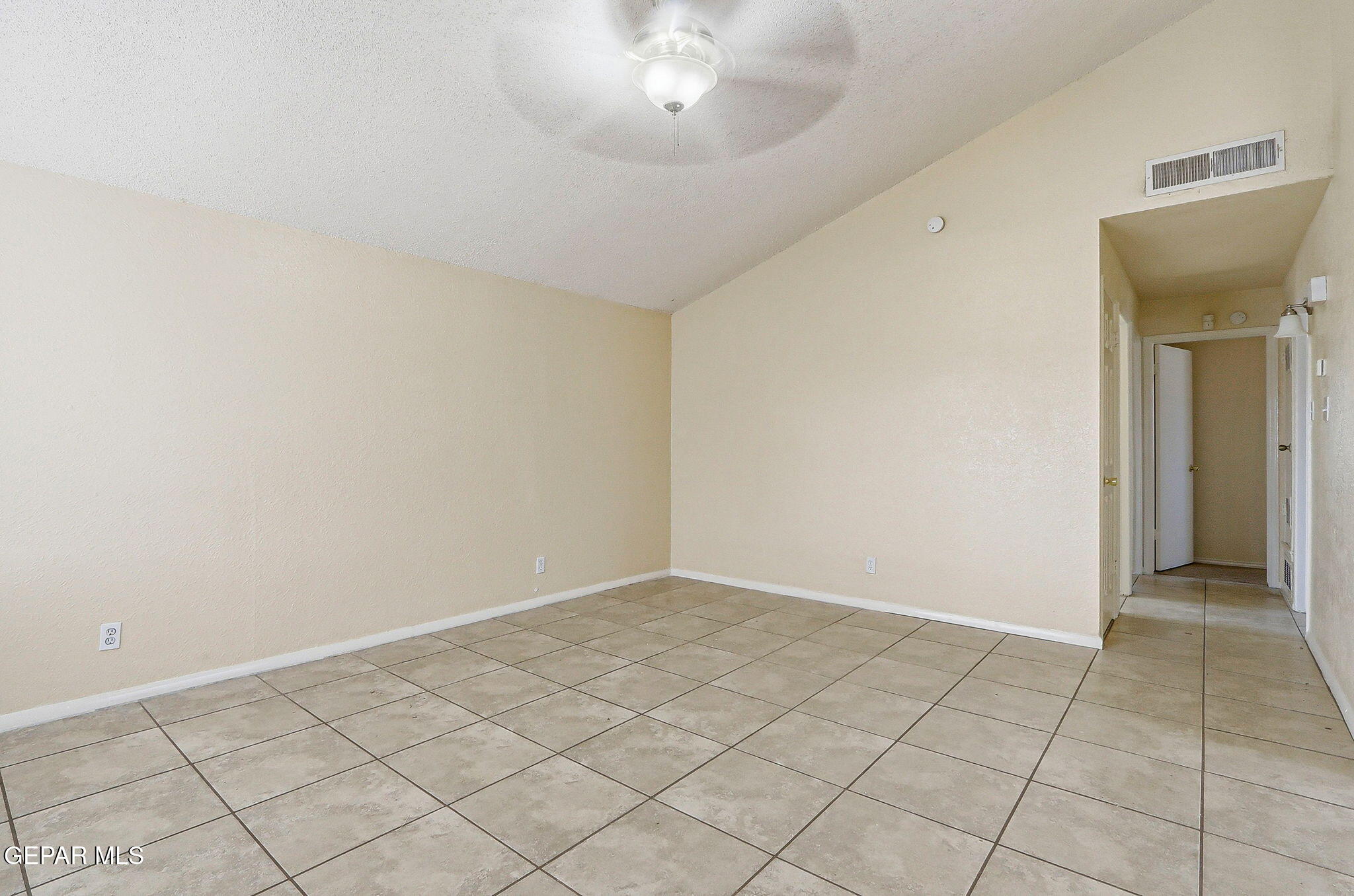 10801 Rhyolite Drive El Paso, TX 79924 - Photo 7 of 23 a view of an empty room