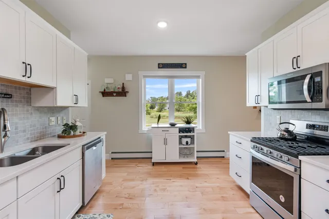 $489,000 | 13 Clover Lane, Hinesburg, VT 05461