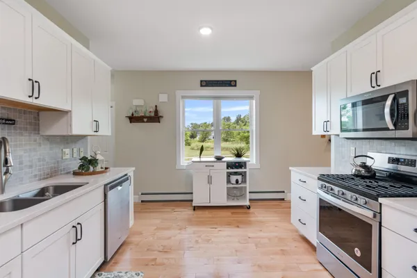 $459,000 | 13 Clover Lane, Hinesburg, VT 05461
