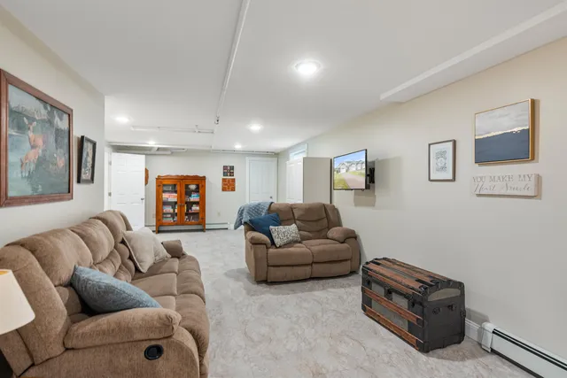 $489,000 | 13 Clover Lane, Hinesburg, VT 05461