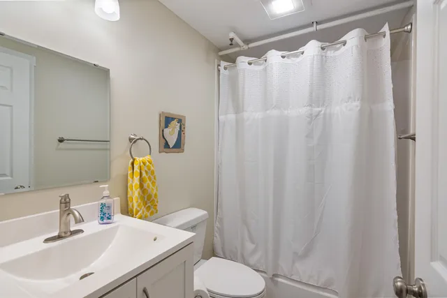 $489,000 | 13 Clover Lane, Hinesburg, VT 05461