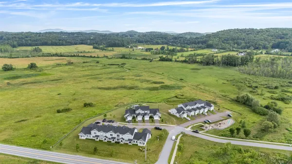 $459,000 | 13 Clover Lane, Hinesburg, VT 05461