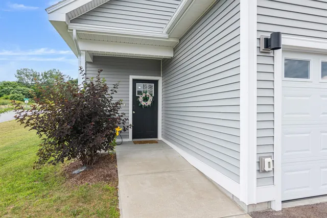 $489,000 | 13 Clover Lane, Hinesburg, VT 05461