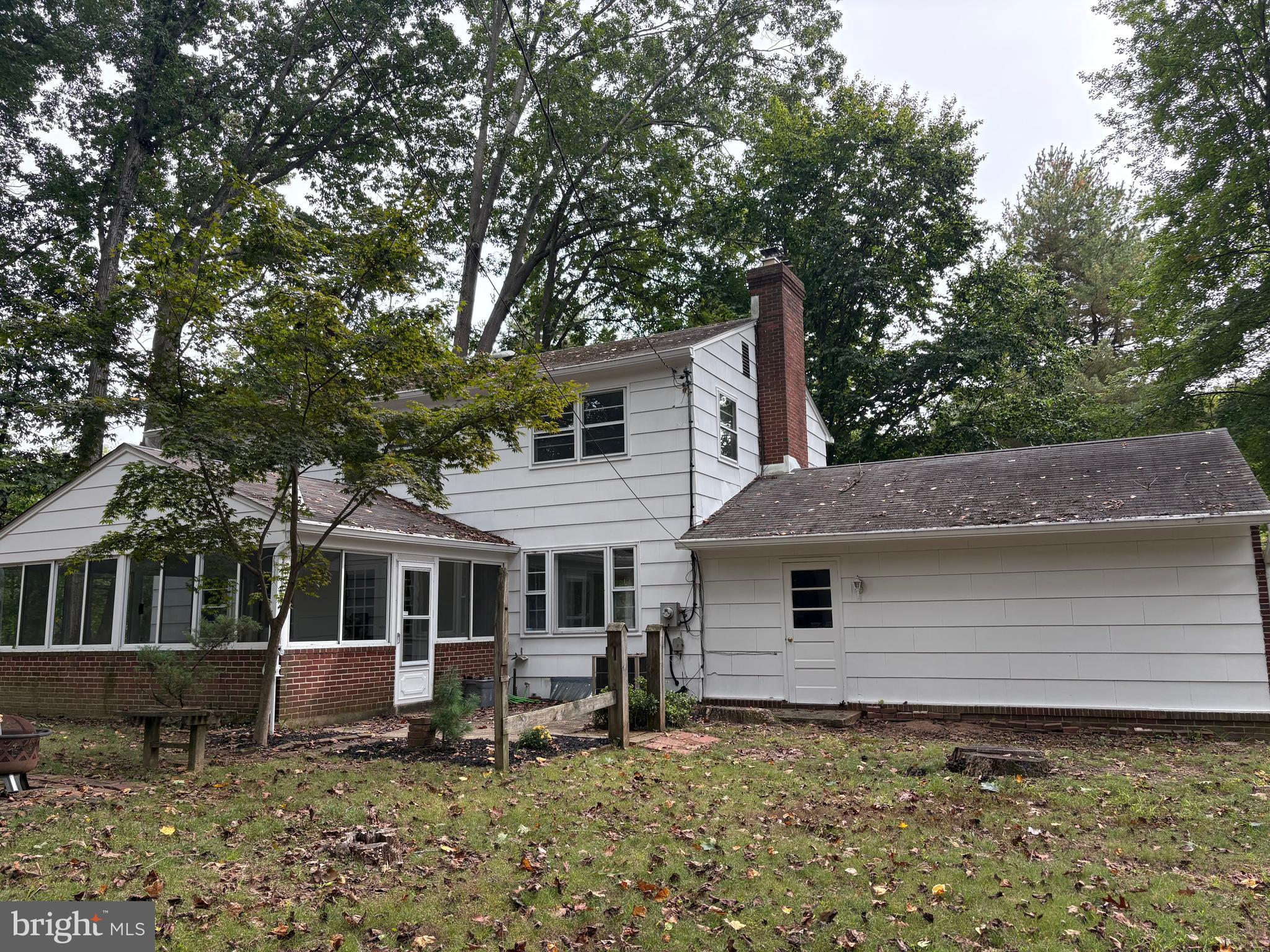 3306 Whitesworth Road Phoenix, MD 21131 - Photo 27 of 31 a front view of a house with a garden