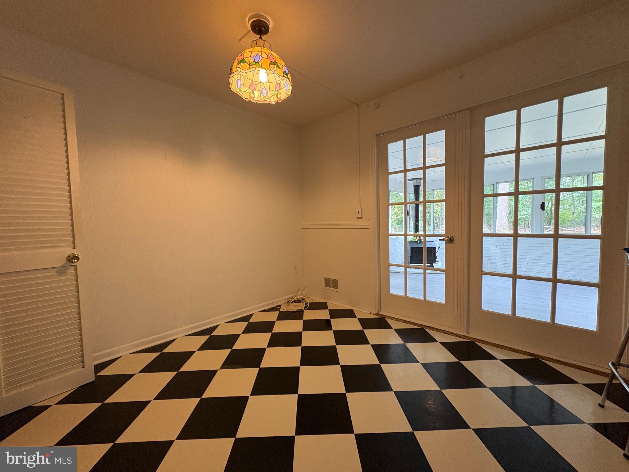 3306 Whitesworth Road Phoenix, MD 21131 - Photo 10 of 31 a black and white checkered floor