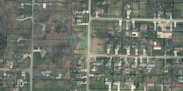 $39,900 | 915-927 Western Avenue, Watervliet, MI 49098