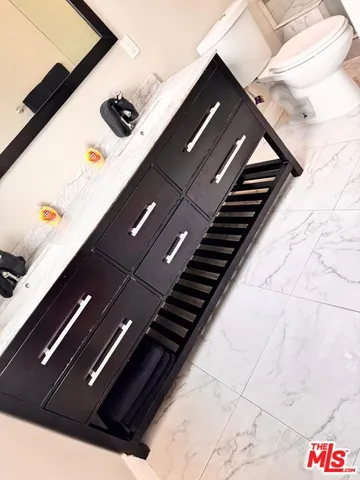 $4,795 | 7311 Gaviota Avenue, Van Nuys, CA 91406