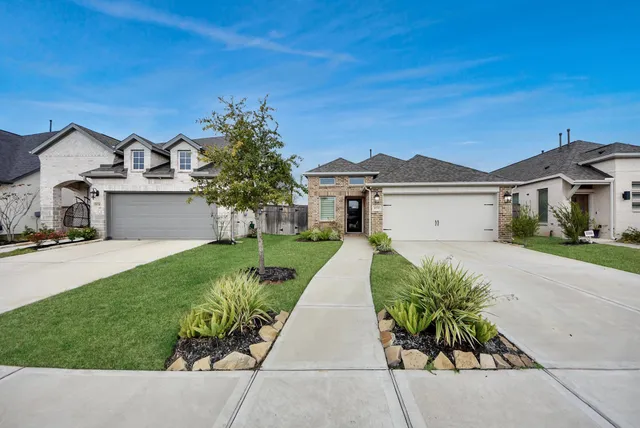 $415,000 | 9735 Satsuma Path, Missouri City, TX 77459