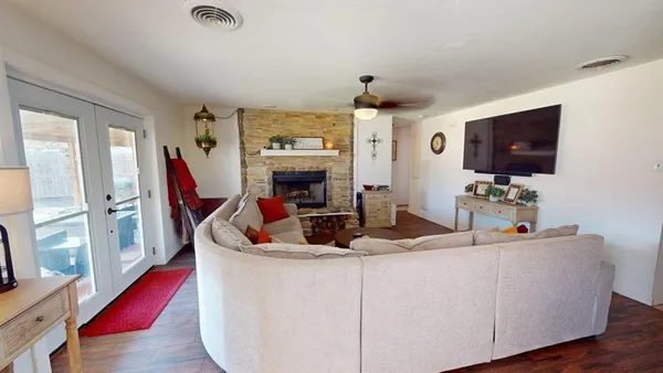 $234,000 | 2005 South Pine Street, Brady, TX 76825