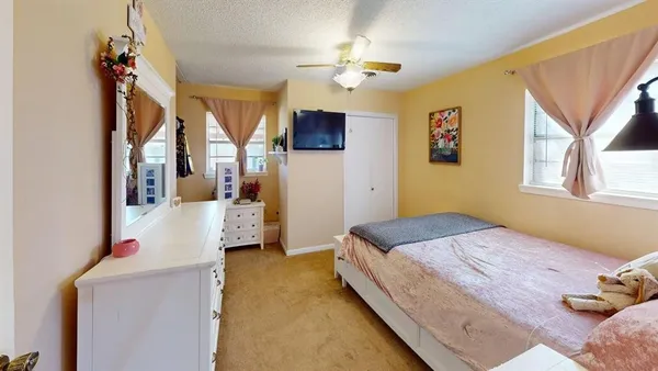 $234,000 | 2005 South Pine Street, Brady, TX 76825