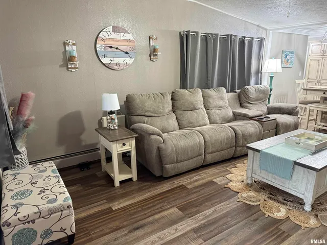 $160,000 | 601 Franklin Avenue, West Frankfort, IL 62896