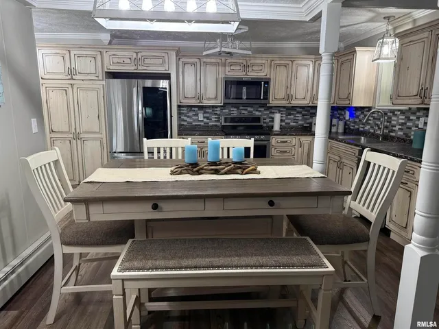 $160,000 | 601 Franklin Avenue, West Frankfort, IL 62896