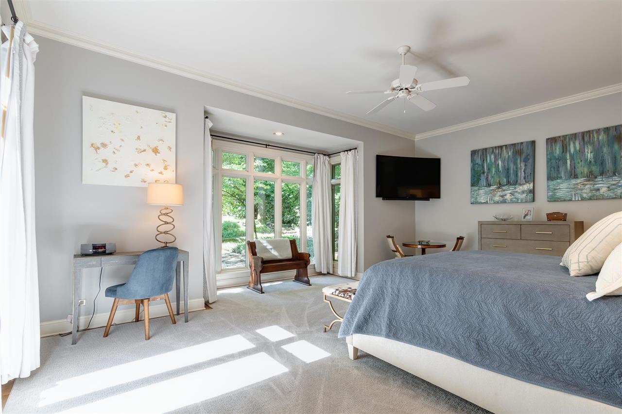 4271 Walnut Grove Road Memphis, TN 38117 - Photo 13 of 25