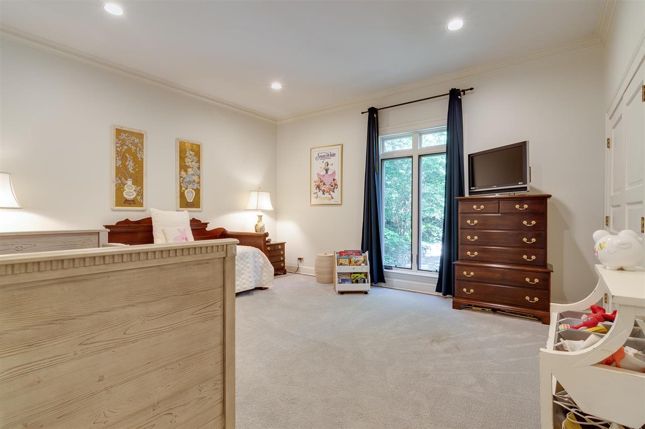 4271 Walnut Grove Road Memphis, TN 38117 - Photo 16 of 25