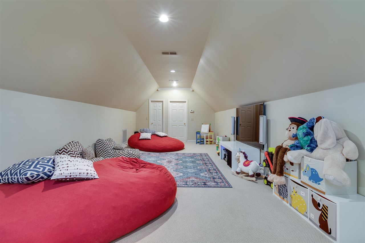 4271 Walnut Grove Road Memphis, TN 38117 - Photo 19 of 25