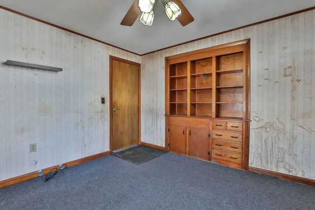 $450,000 | 12 Hemlock Street, Hudson, NH 03051