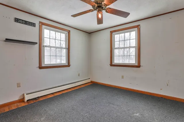 $450,000 | 12 Hemlock Street, Hudson, NH 03051