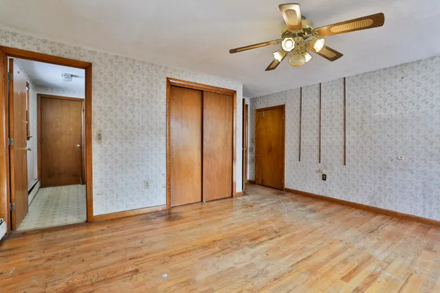 $450,000 | 12 Hemlock Street, Hudson, NH 03051