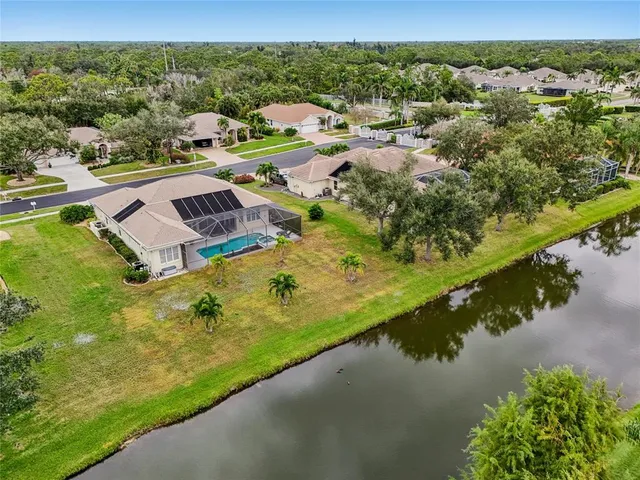$595,000 | 105 Abercrombie Avenue, Englewood, FL 34223