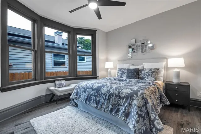 $459,900 | 2118 McCausland Avenue, St. Louis, MO 63143