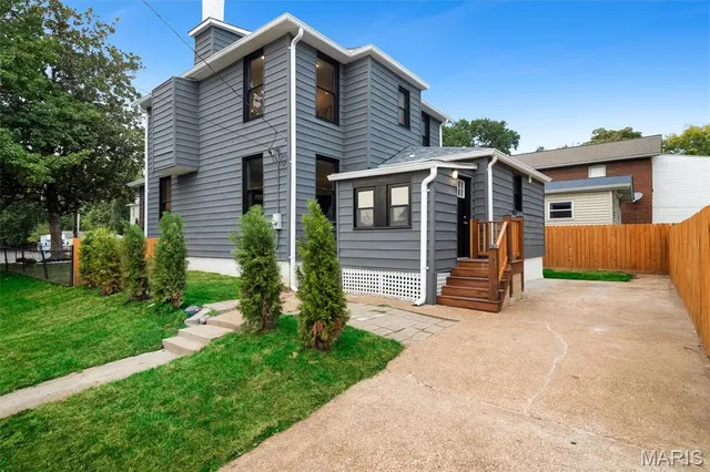 $459,900 | 2118 McCausland Avenue, St. Louis, MO 63143