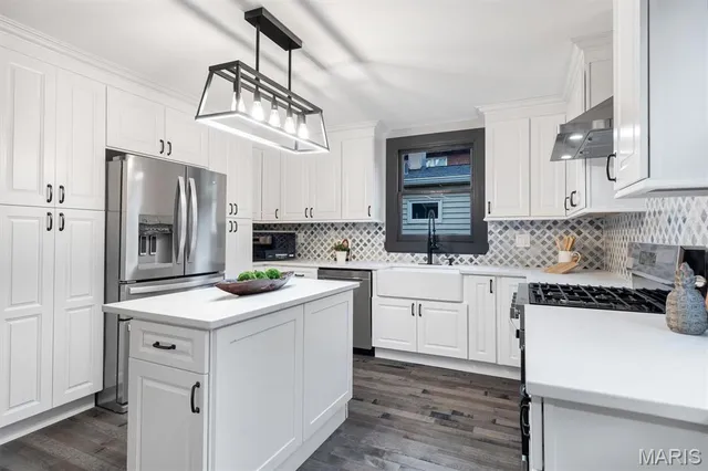 $459,900 | 2118 McCausland Avenue, St. Louis, MO 63143