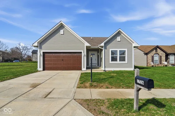 $235,000 | 1726 River Shore Parkway, Indianapolis, IN 46208