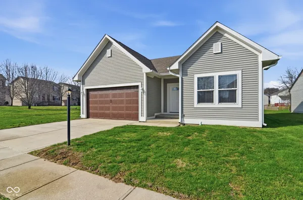 $235,000 | 1726 River Shore Parkway, Indianapolis, IN 46208