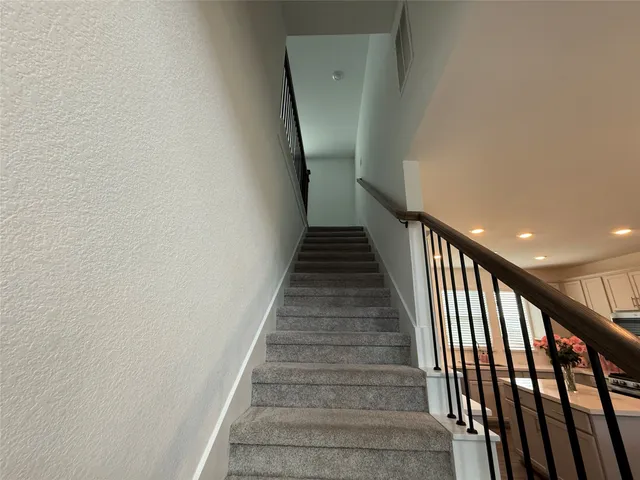 $425,900 | 2412 Elliott Shr Lane, La Porte, TX 77571