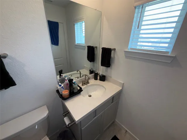 $425,900 | 2412 Elliott Shr Lane, La Porte, TX 77571