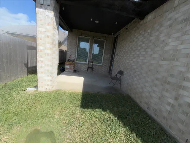 $425,900 | 2412 Elliott Shr Lane, La Porte, TX 77571