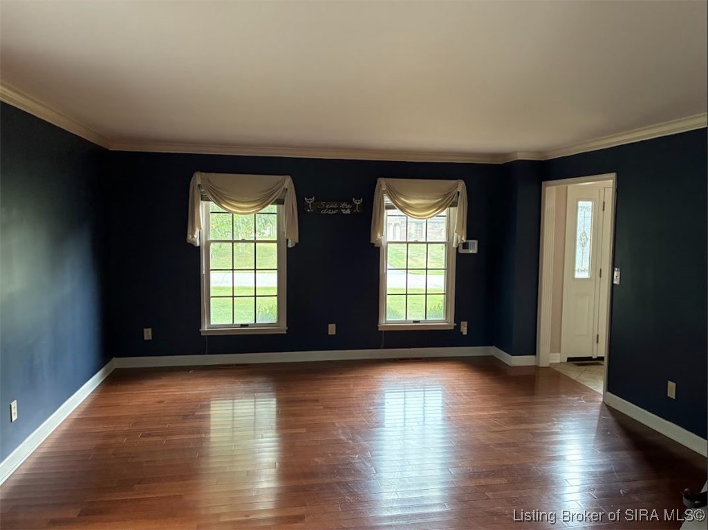 124 Cherry Trace Madison, IN 47250 - Photo 2 of 17