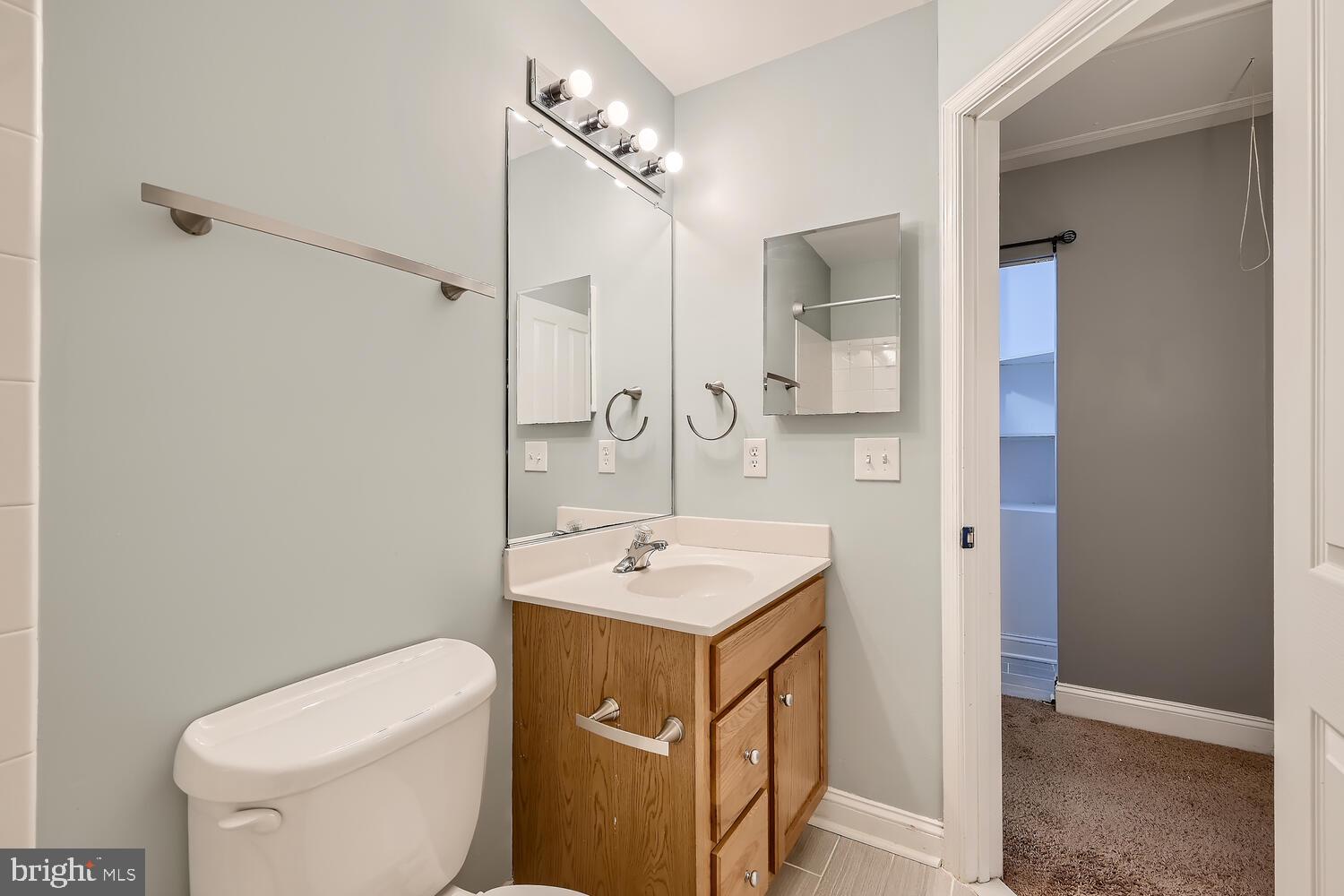 405 South Poppleton Street Baltimore, MD 21230 - Photo 20 of 30 2nd Floor Bathroom