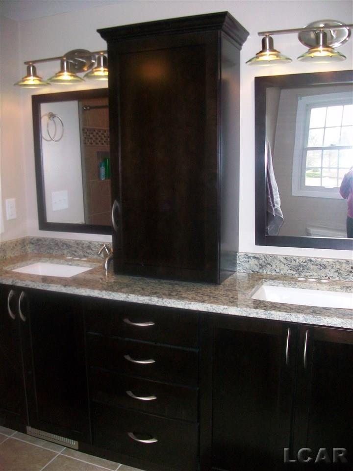 1185 Auborne Road Adrian, MI 49221 - Photo 16 of 34 MASTER BATH 1