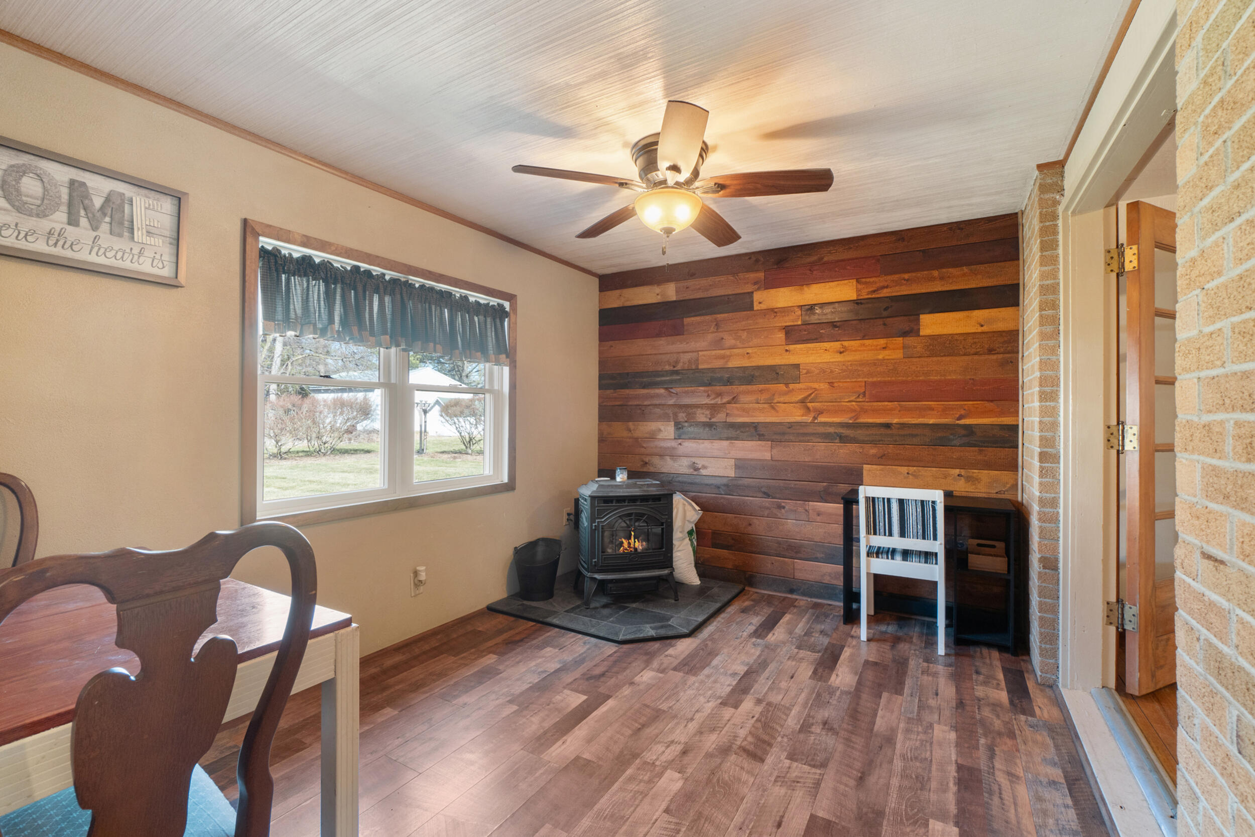 306 East Main Street Springport, MI 49284 - Photo 11 of 32 306 E Main St Hanover MI 49241 - 00033