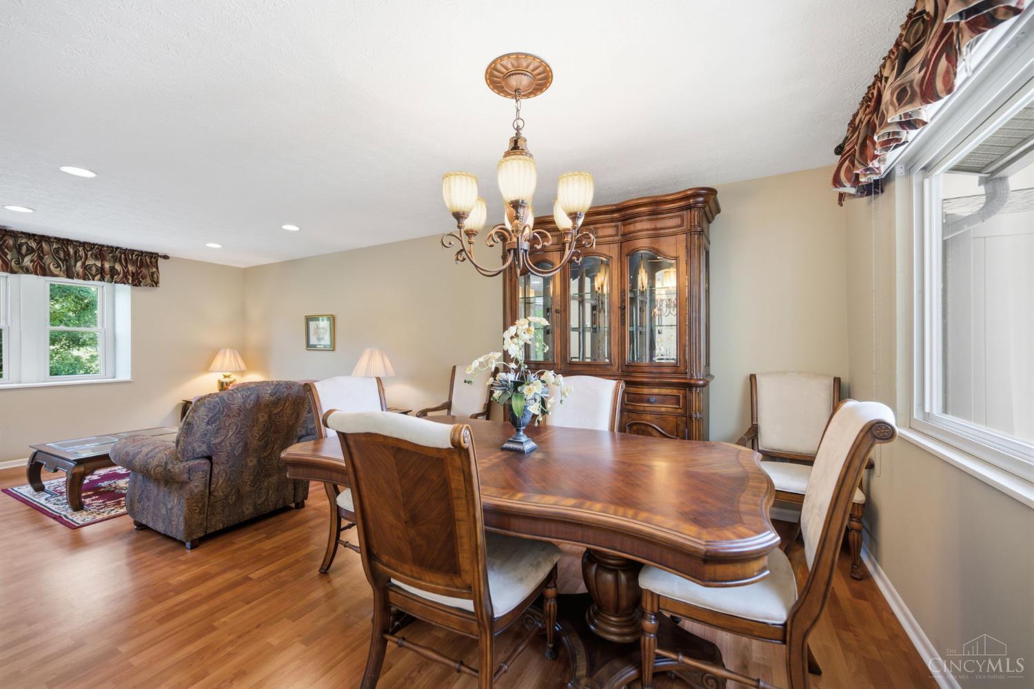 2 Boxwood Court Springdale, OH 45246 - Photo 13 of 53