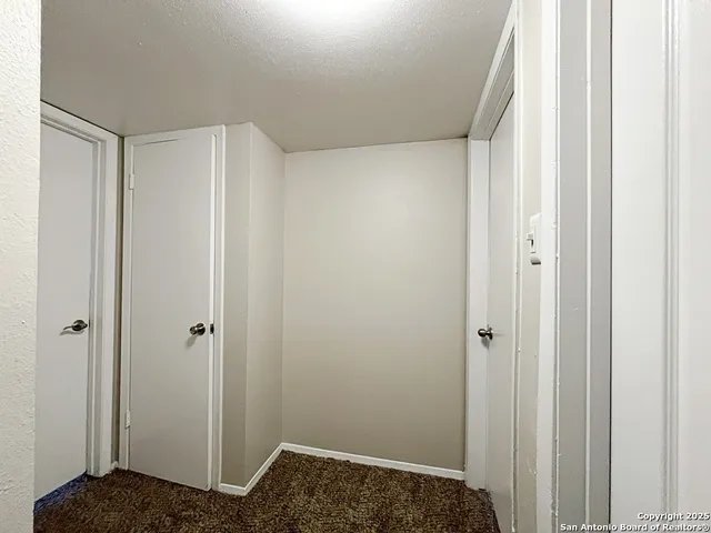 $925 | 2802 Lasses Boulevard, Unit 13, San Antonio, TX 78223